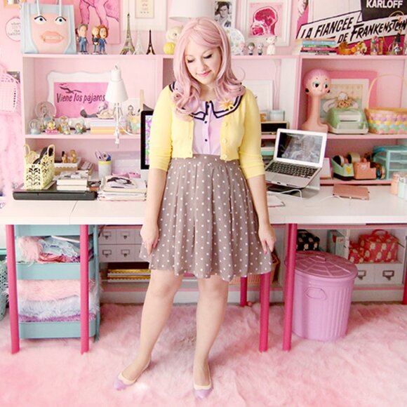 H&M warm gray sheer polka dot a-line skirt size US 8 - Picture 10 of 10